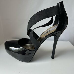 Steve Madden Black Stiletto Heels Minimalist Design